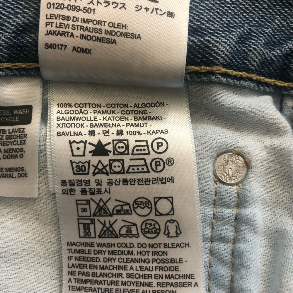 Men’s Bluewash 550 Levis Levi Strauss & Co. 38” x 30” Excellent Condition EUC - Picture 9 of 10